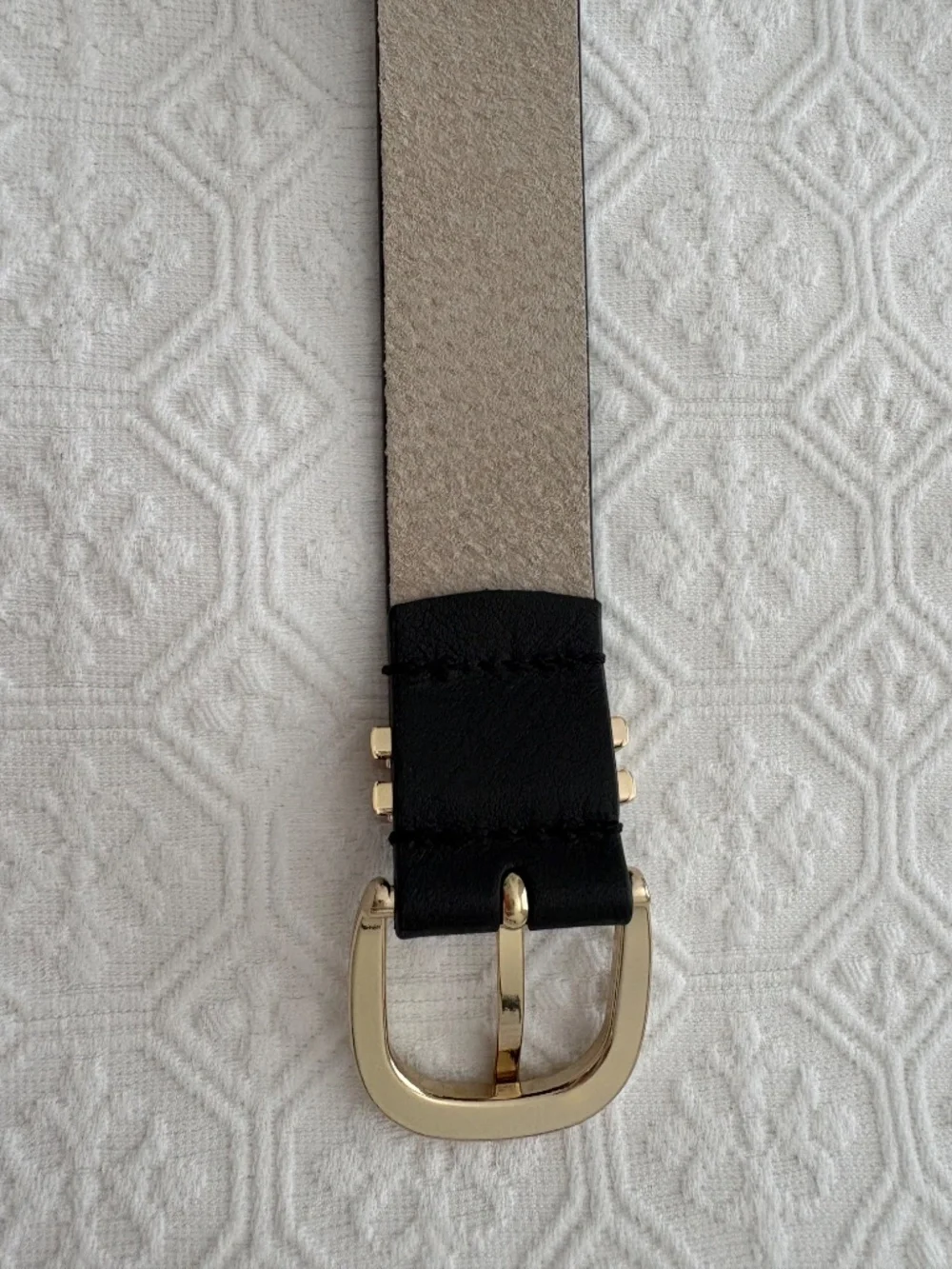 White House Black Market Genuine Leather Belt Black Gold Buckle Wide 45